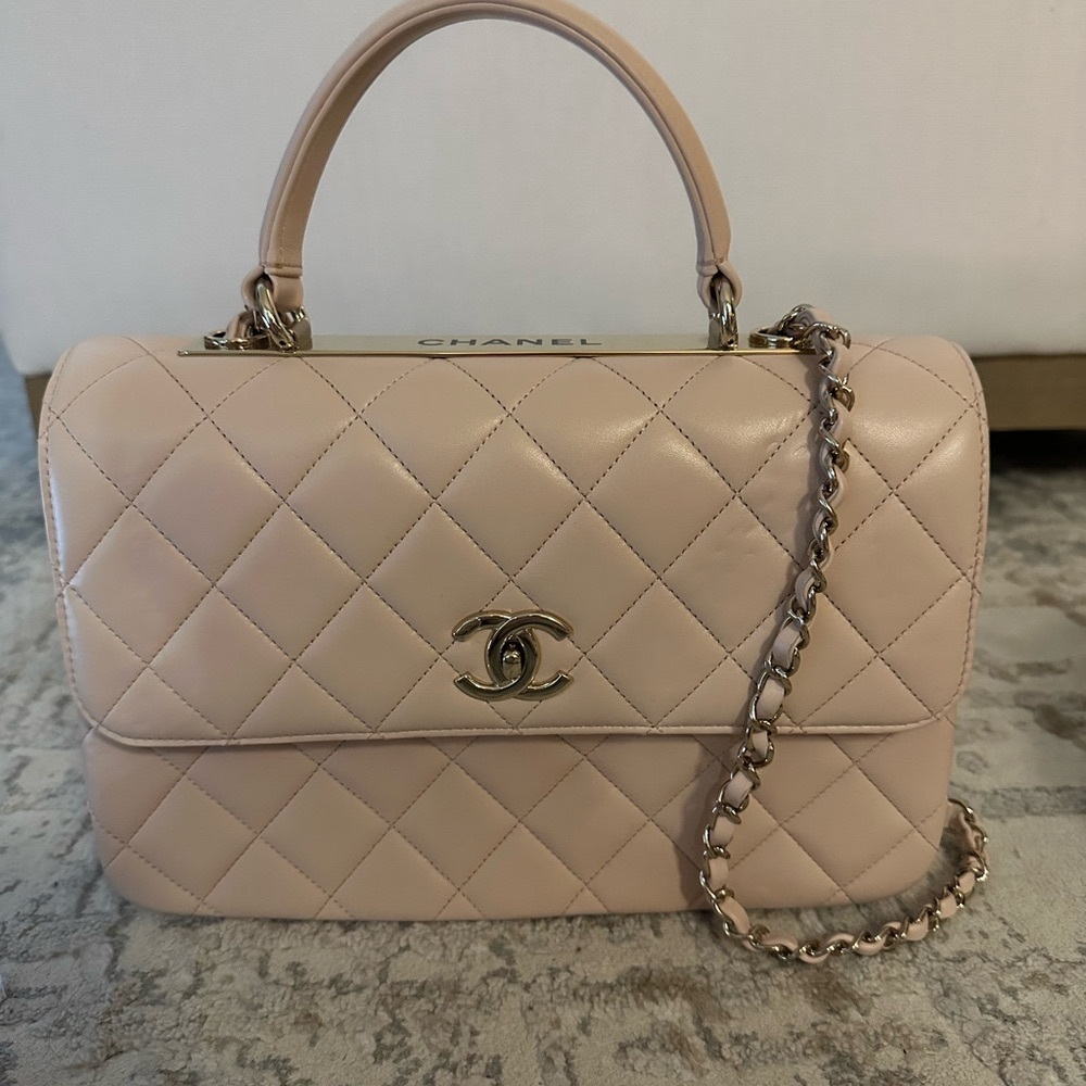 Chanel Trendy CC bag size Medium
